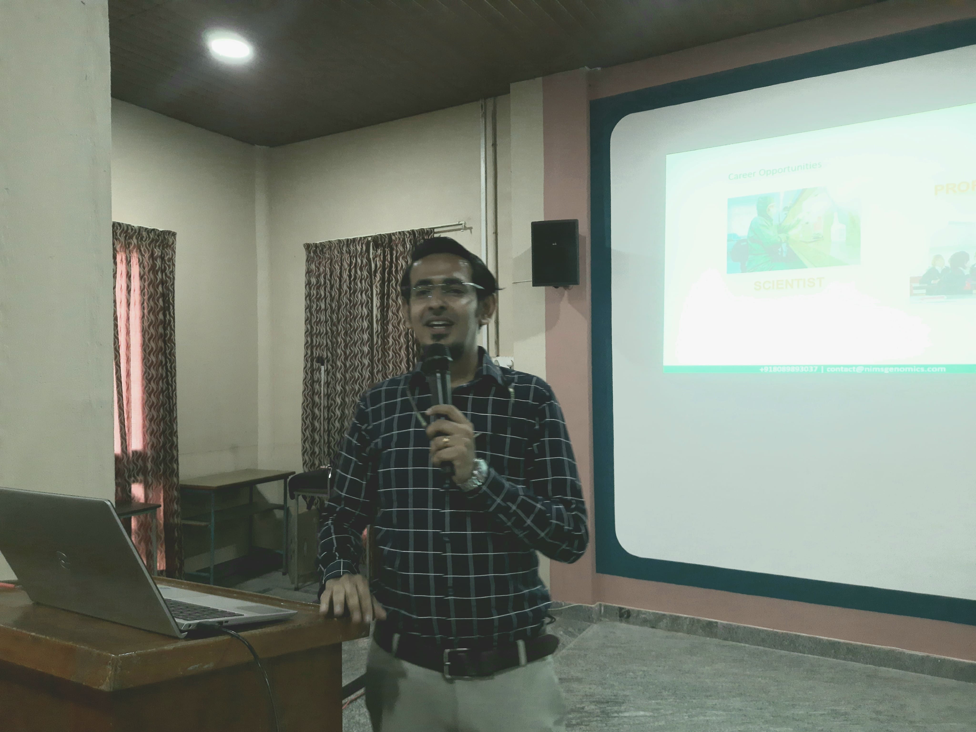 img01